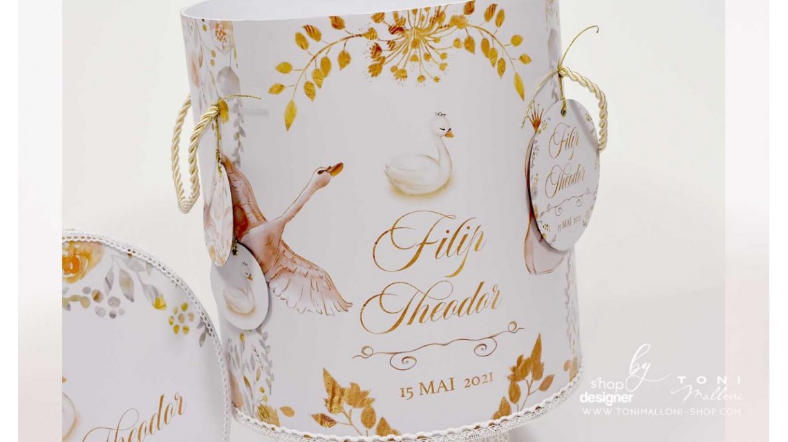 Trusou special creat pentru baieti gingas si elegant alb gold cu lebede Swan Boy 19